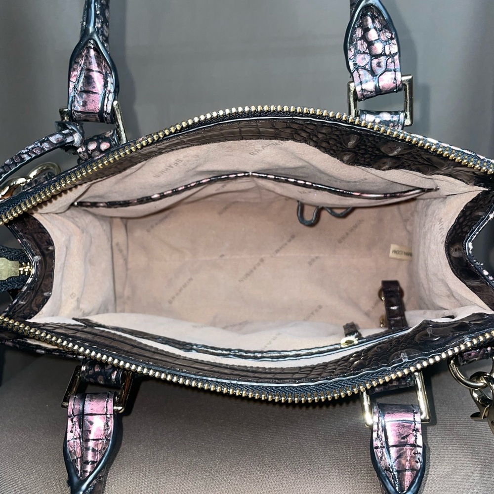 Brahmin Finley Carryall “Marissa” Plum Melbourne Croc Embossed Satchel 🖤 - Picture 4 of 4